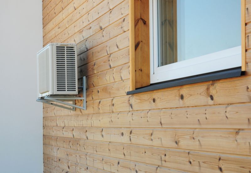 Hardwood Siding Installation in Humphreys County, TN